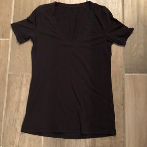 Lululemon love tee black sz 2